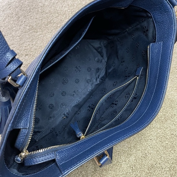 Tory Burch Tote - Picture 3 of 7